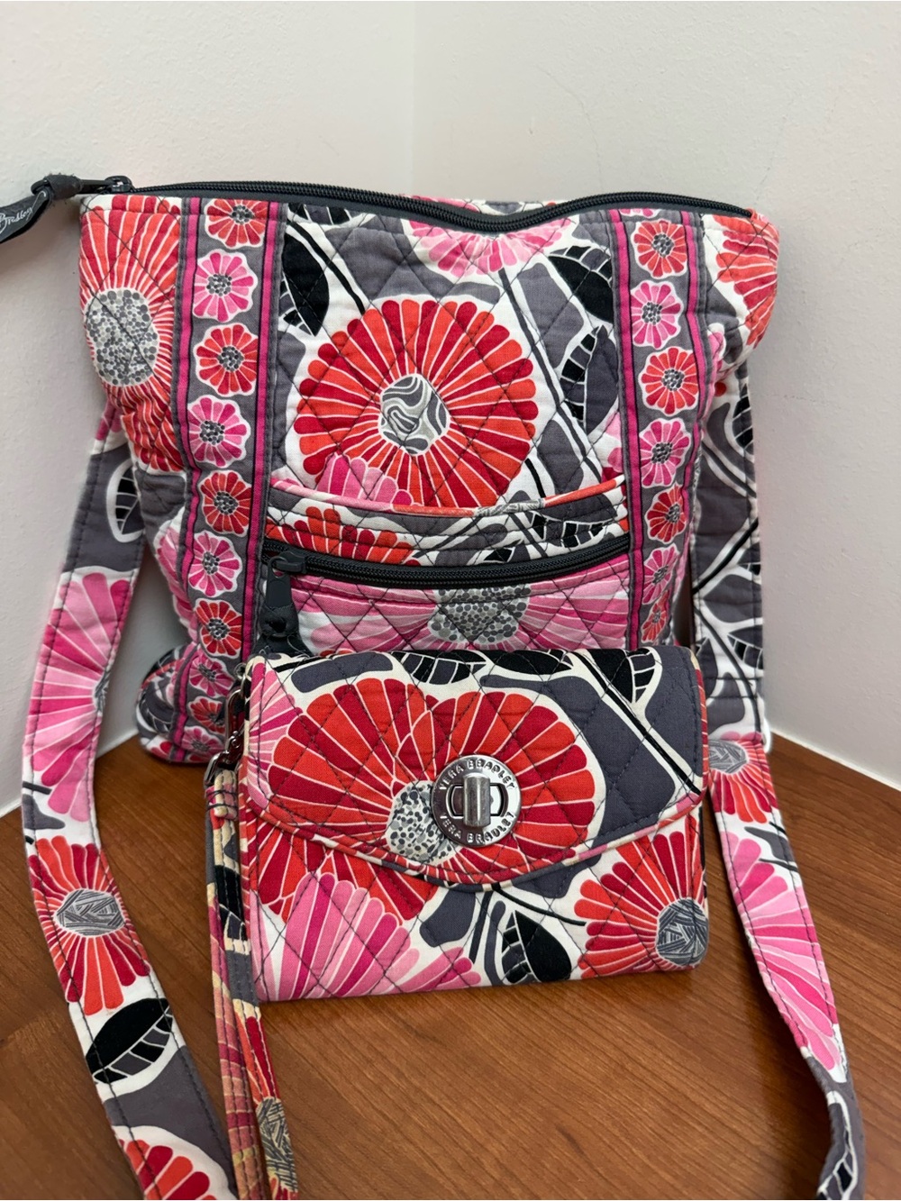 Vera Bradley Cherry Blossoms Crossbody Purse Pink Gray Retire /Wristlet Bundle - Picture 2 of 8